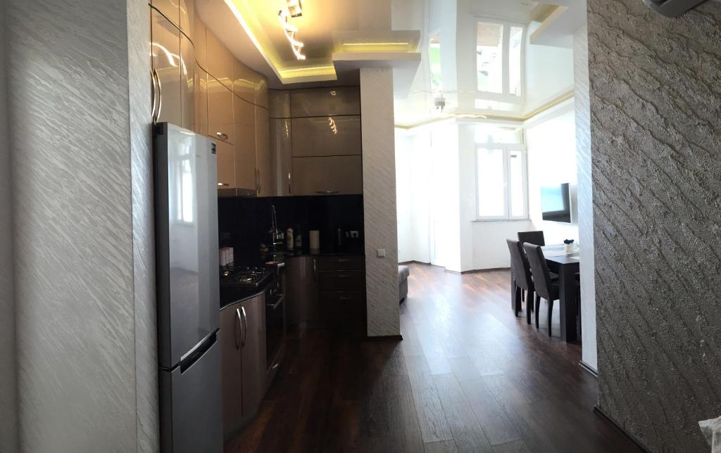 Gorgiladze Seaside Apartment room 6